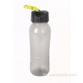 Botella de agua de pared simple de 800 ml PP con pajita